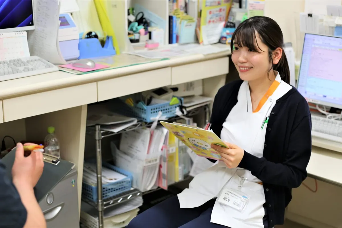 職員の働く様子